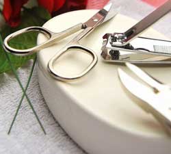 Nagelscheere und Nagelknipser